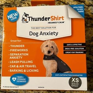 Thundershirt size XS. Brand new.